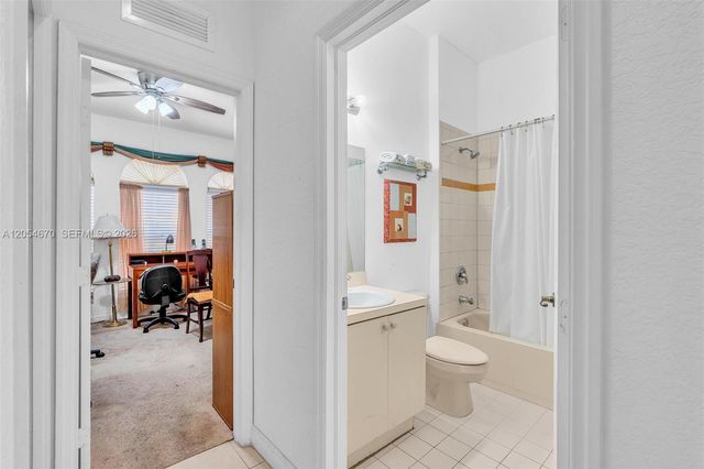 14044 SW 54th St, Miramar, FL 33027