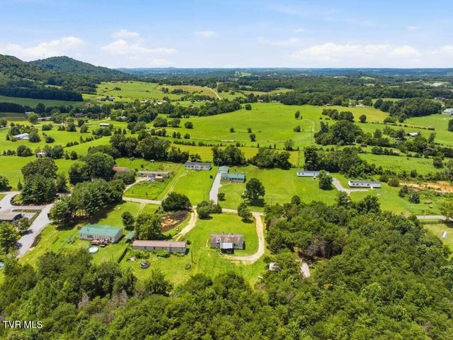 170 Burnett Chapel Lane, Greeneville, TN 37743