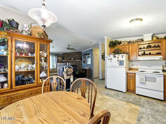 170 Burnett Chapel Lane, Greeneville, TN 37743