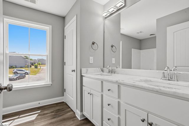 658 Duncan Station Drive, Duncan, SC 29334