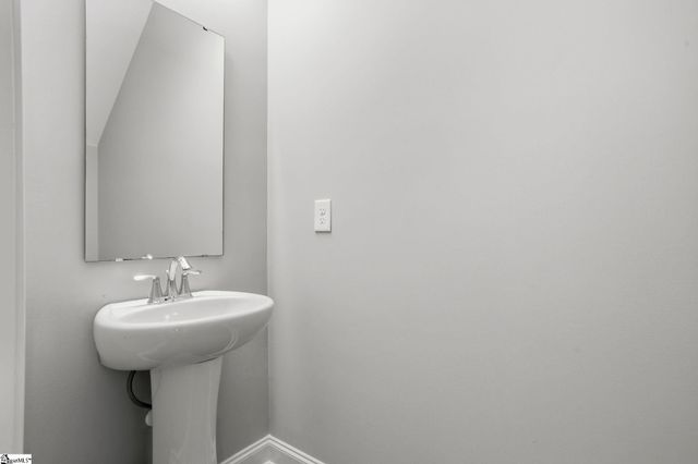 658 Duncan Station Drive, Duncan, SC 29334