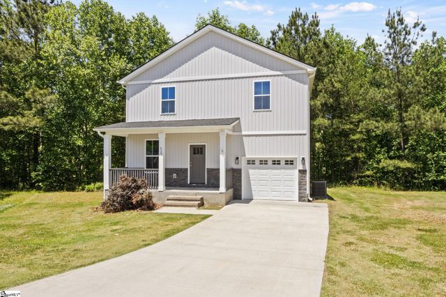 658 Duncan Station Drive, Duncan, SC 29334
