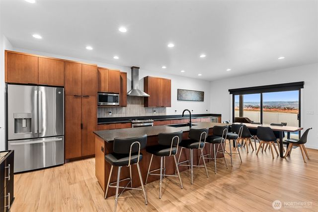 633 S Monte Verde Drive, East Wenatchee, WA 98802