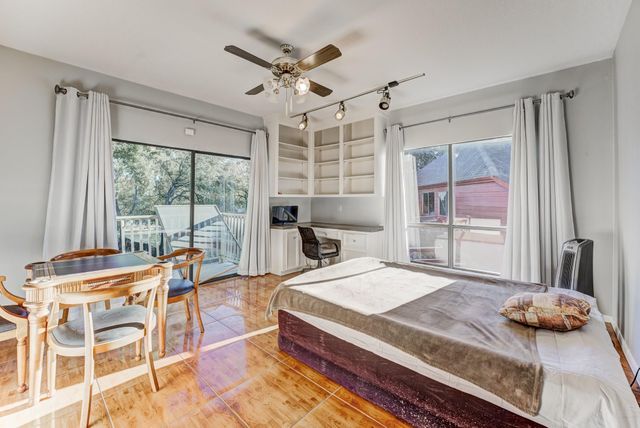 12007 Lakeway Court, Houston, TX 77071