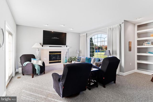 5 GUNPOWDER ROAD, Mechanicsburg, PA 17050