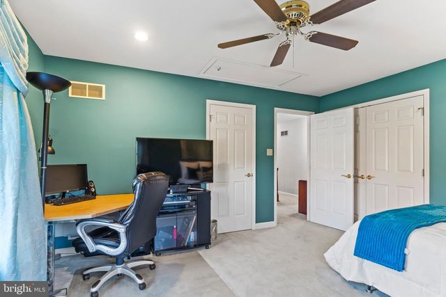 5 GUNPOWDER ROAD, Mechanicsburg, PA 17050