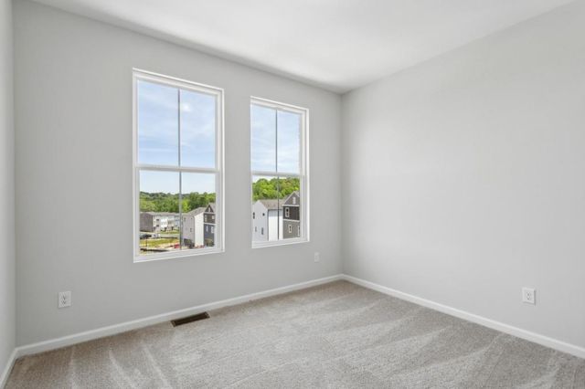 2696 Creek View NW Terrace, Atlanta, GA 30318