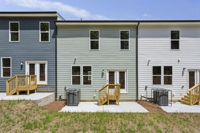 2696 Creek View NW Terrace, Atlanta, GA 30318