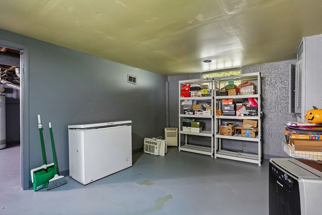 14320 S La Salle Street, Riverdale, IL 60827