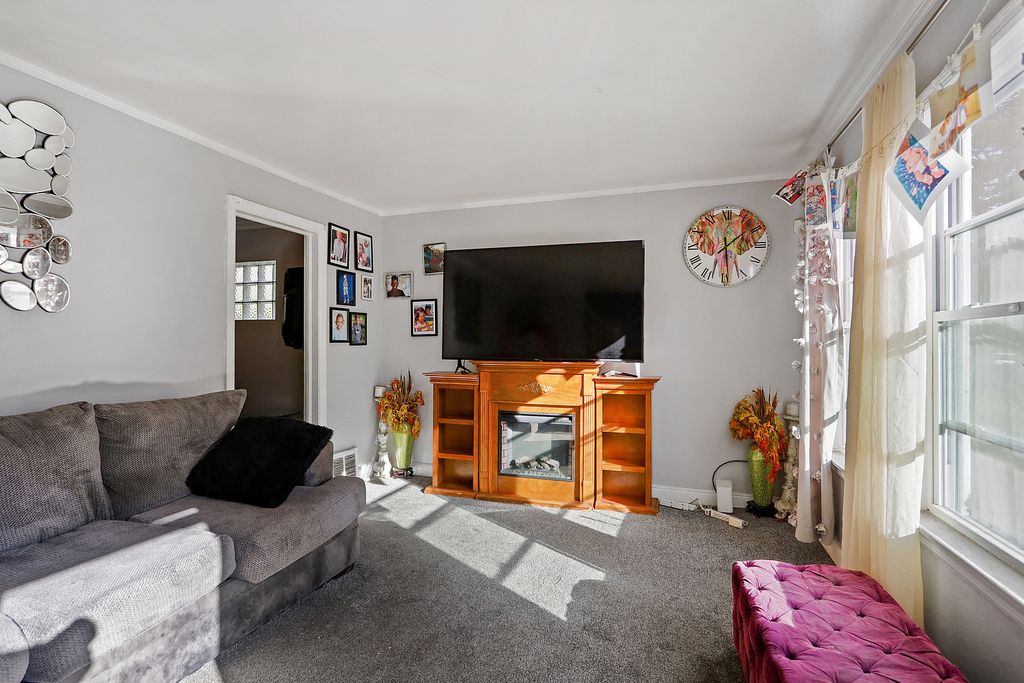 14320 S La Salle Street, Riverdale, IL 60827 — photo 3