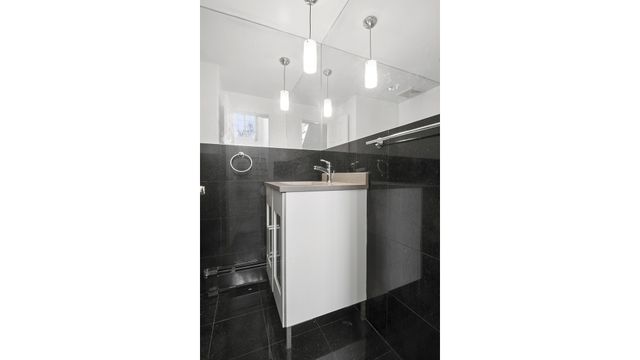 77-15 KEW FOREST Lane, New York City, NY 11375