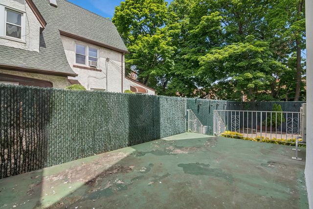 77-15 KEW FOREST Lane, New York City, NY 11375