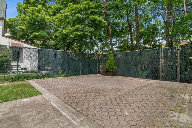 77-15 KEW FOREST Lane, New York City, NY 11375