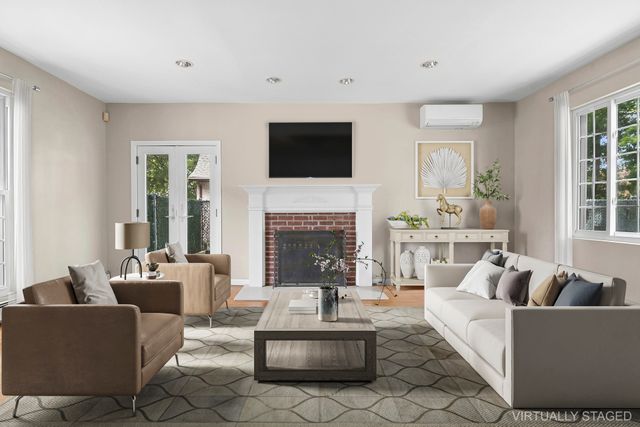 77-15 KEW FOREST Lane, New York City, NY 11375