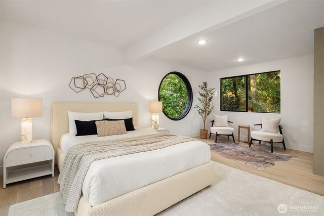 612 219th Avenue NE, Sammamish, WA 98074