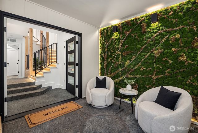 612 219th Avenue NE, Sammamish, WA 98074