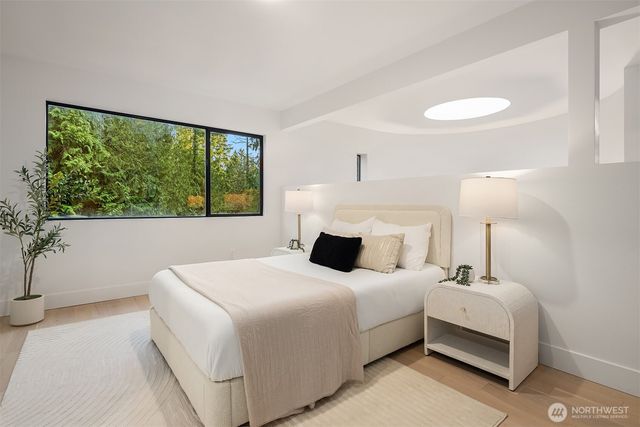 612 219th Avenue NE, Sammamish, WA 98074