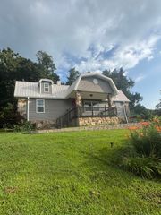 2561 County Rd 542, Ava, MO 65608