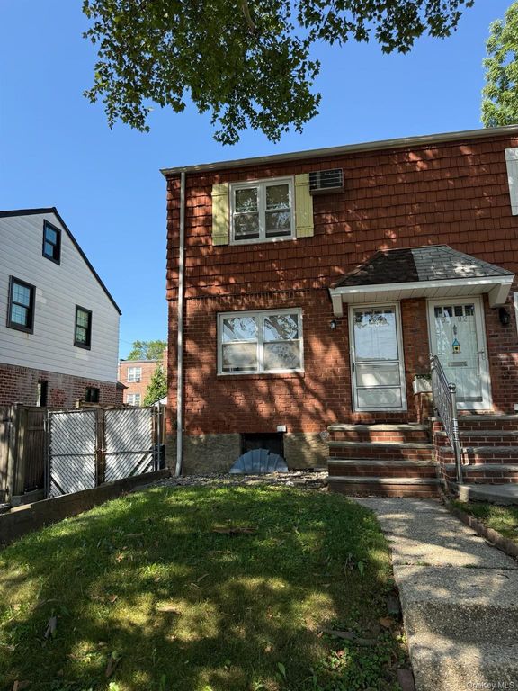 56-04 207th Street, Oakland Gardens, NY 11364
