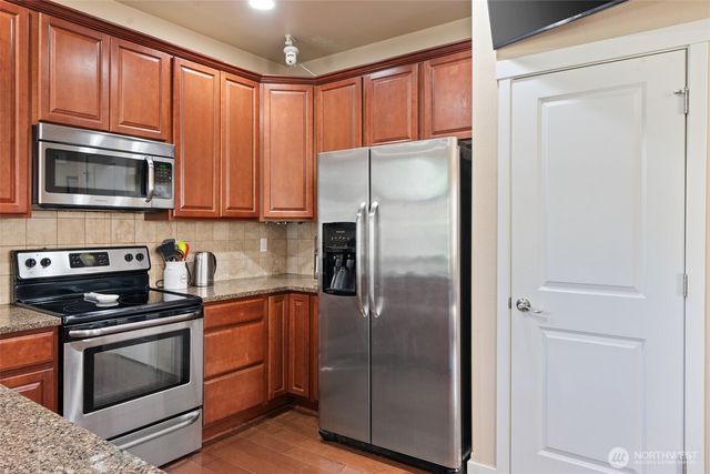 9320 Stevens Court NE, Lacey, WA 98516