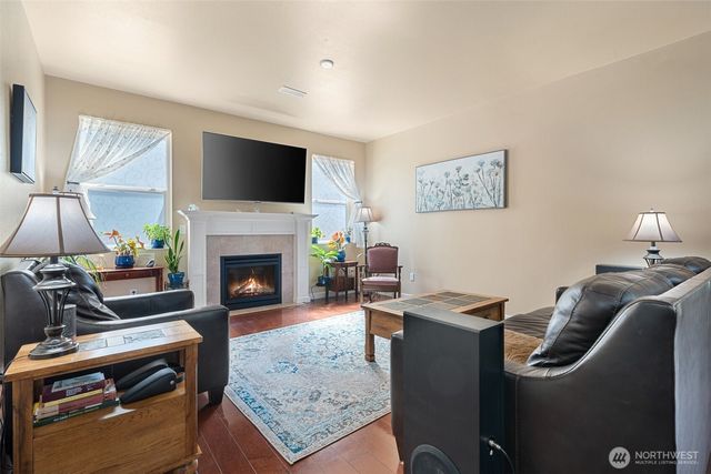 9320 Stevens Court NE, Lacey, WA 98516