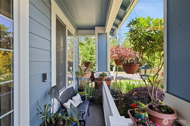 9320 Stevens Court NE, Lacey, WA 98516
