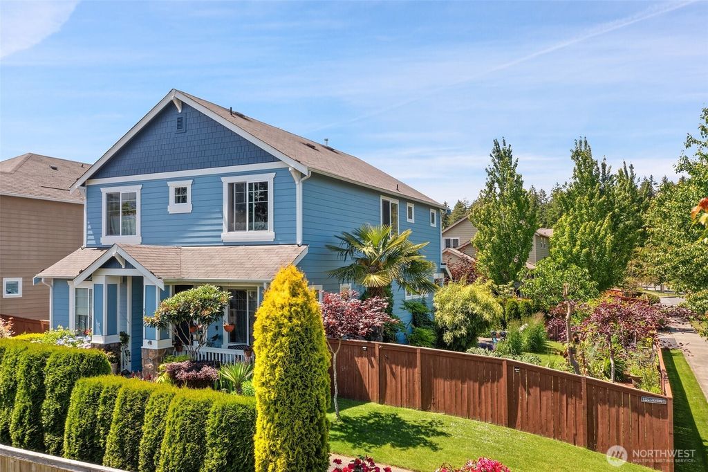9320 Stevens Court NE, Lacey, WA 98516