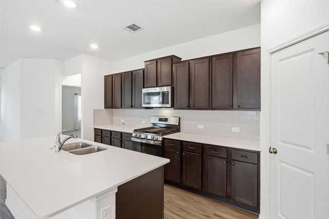 21504 Resource RD, Pflugerville, TX 78660