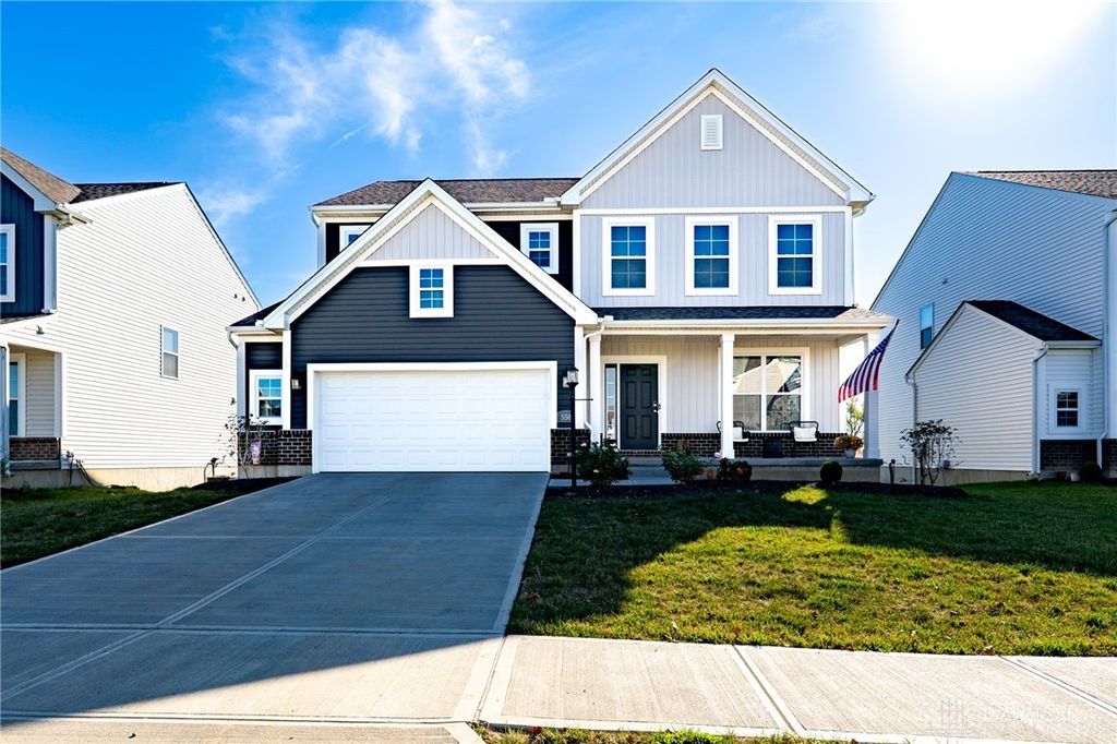550 Crossing Lane, Dayton, OH 45449