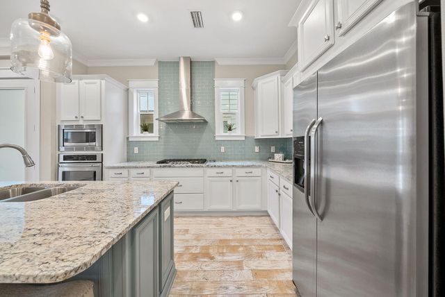 64 W Pine Lands Loop B, Inlet Beach, FL 32461