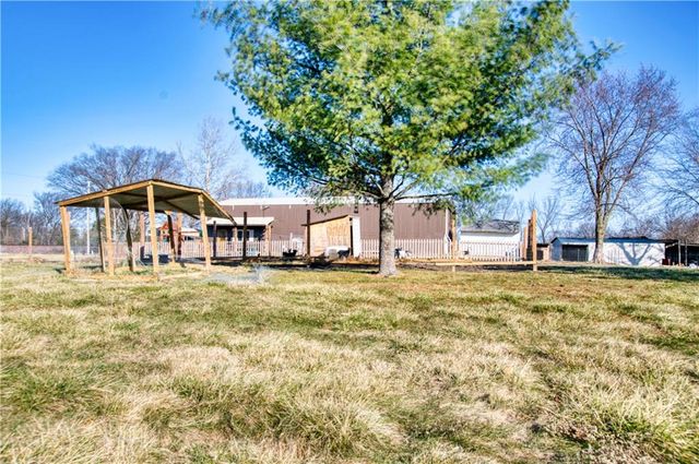 1497 SW 58 Highway, Kingsville, MO 64061