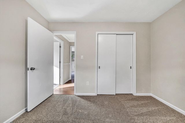 915 Halifax CIR, Vinton, VA 24179