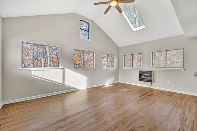 915 Halifax CIR, Vinton, VA 24179