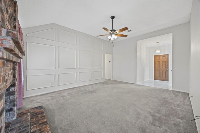 621 Prestonwood Trail, Desoto, TX 75115