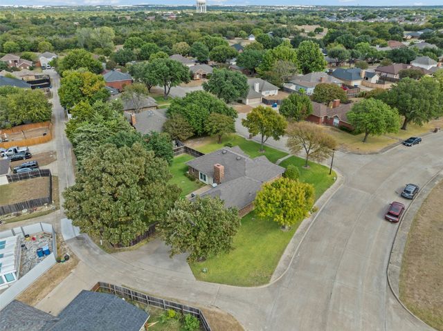 621 Prestonwood Trail, Desoto, TX 75115