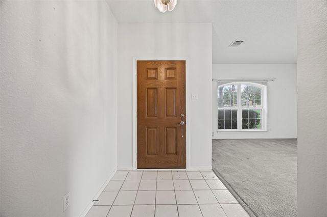 621 Prestonwood Trail, Desoto, TX 75115
