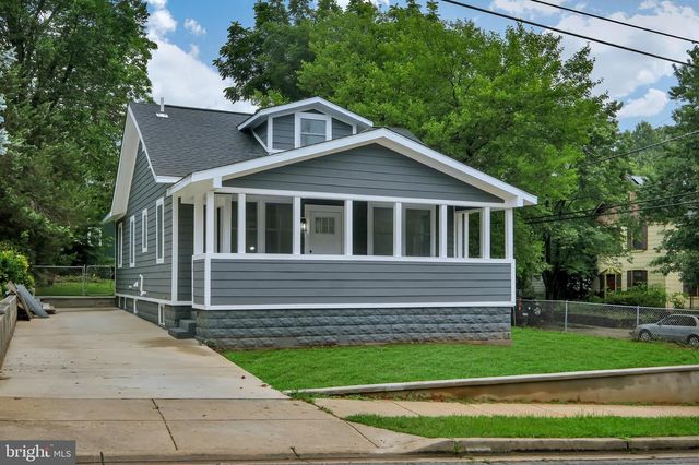 4116 32ND ST, Mount Rainier, MD 20712