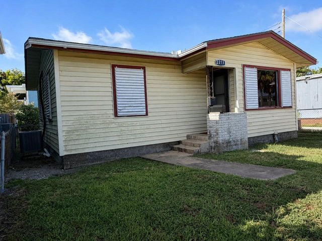 2211 Avenue O, Galveston, TX 77550