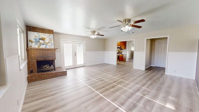 2034 Edwin Way, Sacramento, CA 95825