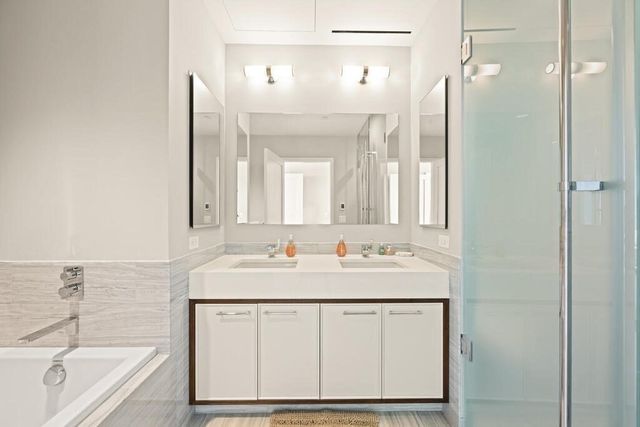1 Dalton 2804, Boston, MA 02115