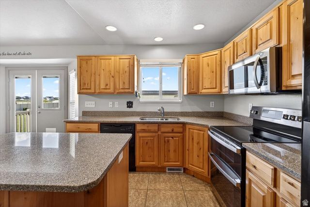3792 W 2200 S, Taylor, UT 84401
