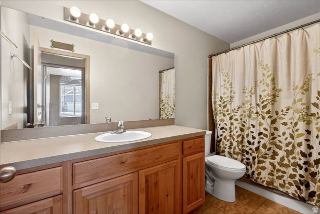 3792 W 2200 S, Taylor, UT 84401