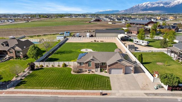 3792 W 2200 S, Taylor, UT 84401