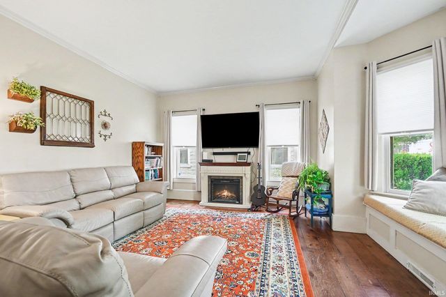 302 S Main Street, Middlebury, IN 46540