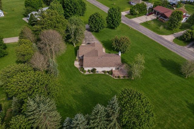 7930 CARILLON DRIVE, Wisconsin Rapids, WI 54494