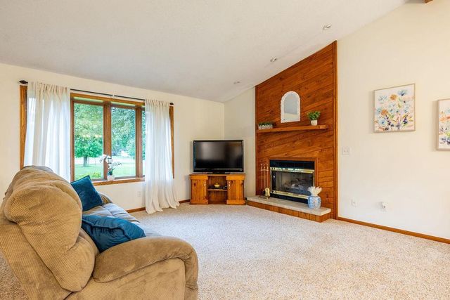7930 CARILLON DRIVE, Wisconsin Rapids, WI 54494