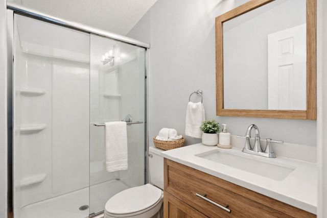 148 N Poole St, Ashland City, TN 37015