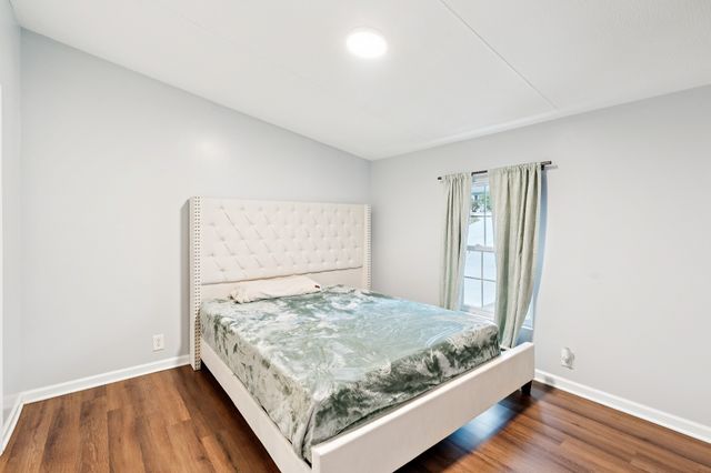 148 N Poole St, Ashland City, TN 37015