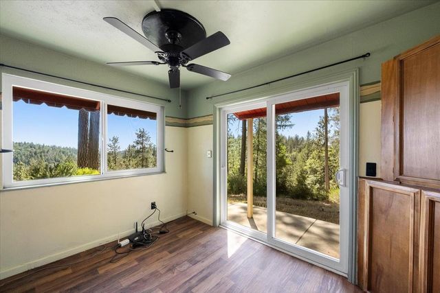 1360 Loka Ln, Greenwood, CA 95635