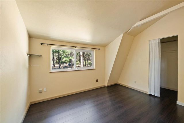 1360 Loka Ln, Greenwood, CA 95635